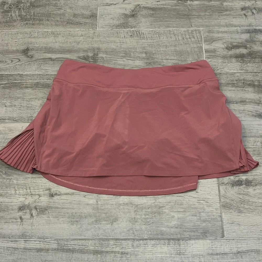 LULULEMON Play Off The‎ Pleats Skirt Skort Women's Size 10 